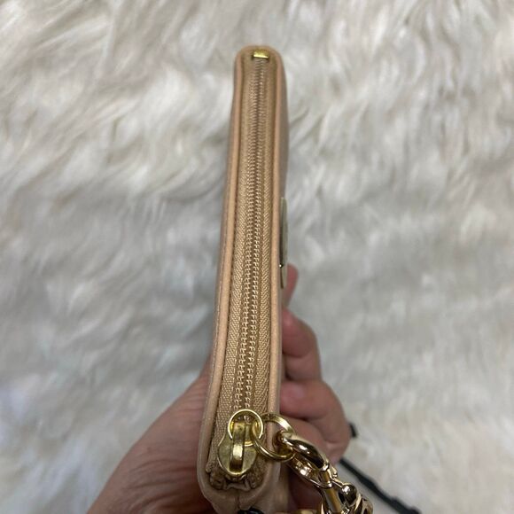 Coach Wristlet - Picture 5 of 8